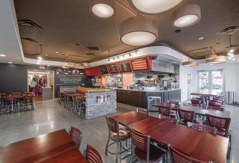 Fotos del hotel Cooper Hotel Conference Center & Spa:  12