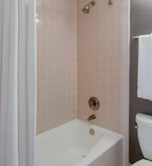 Fotos del hotel Courtyard By Marriott Boston Logan Airport:  22