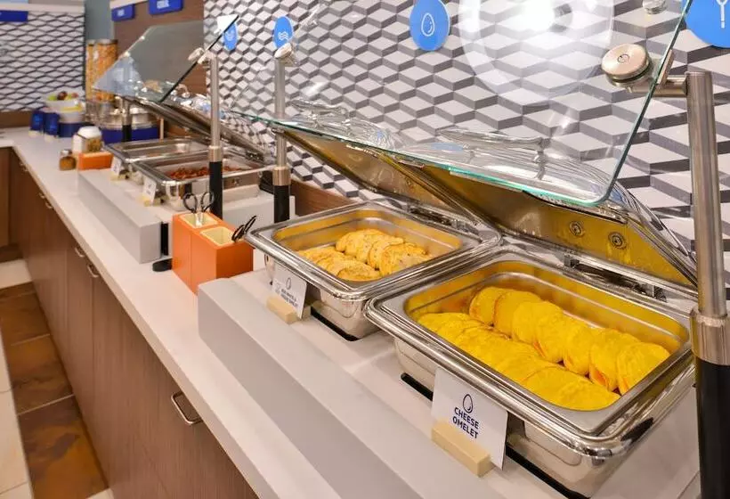 Fotos del hotel Holiday Inn Express & Suites Chicago-midway Airport, An Ihg:  15