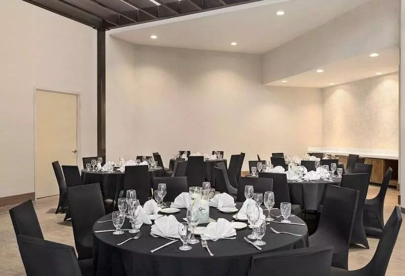 Fotos del hotel Holiday Inn Orlando International Airport, An Ihg:  22