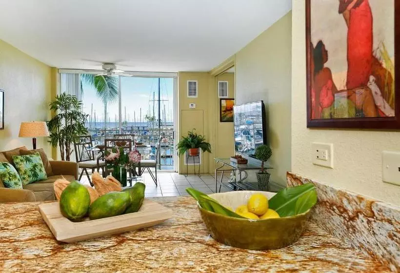 Fotos del hotel Ilikai Marina Condominiums:  12