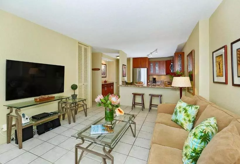 Ilikai Marina Condominiums