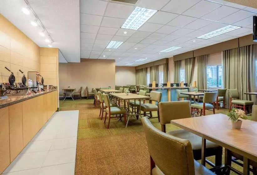 Fotos del hotel La Quinta By Wyndham Seattle Sea-tac Airport:  12