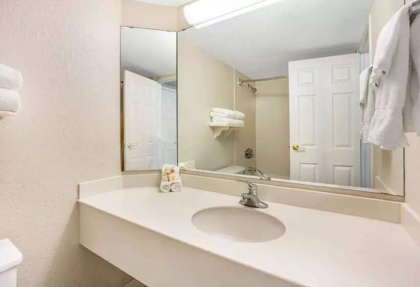 Fotos del hotel La Quinta By Wyndham Seattle Sea-tac Airport:  13