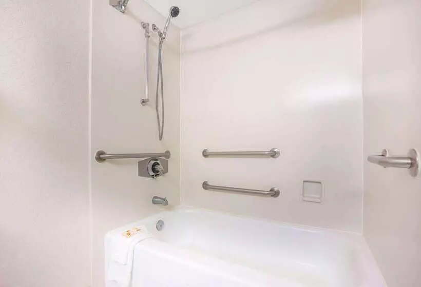 Fotos del hotel La Quinta By Wyndham Seattle Sea-tac Airport:  18