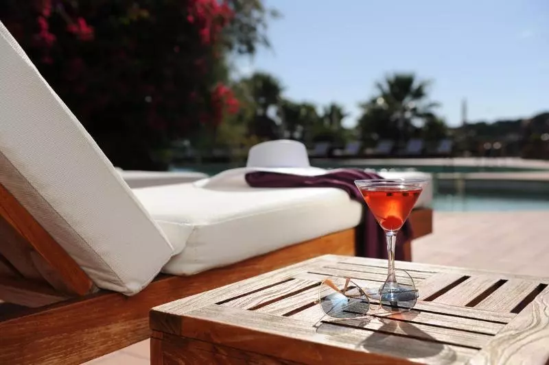 Fotos del hotel Golden Tulip Porto Vecchio:  15