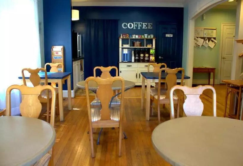 Fotos del hotel The University Inn At Emory:  8