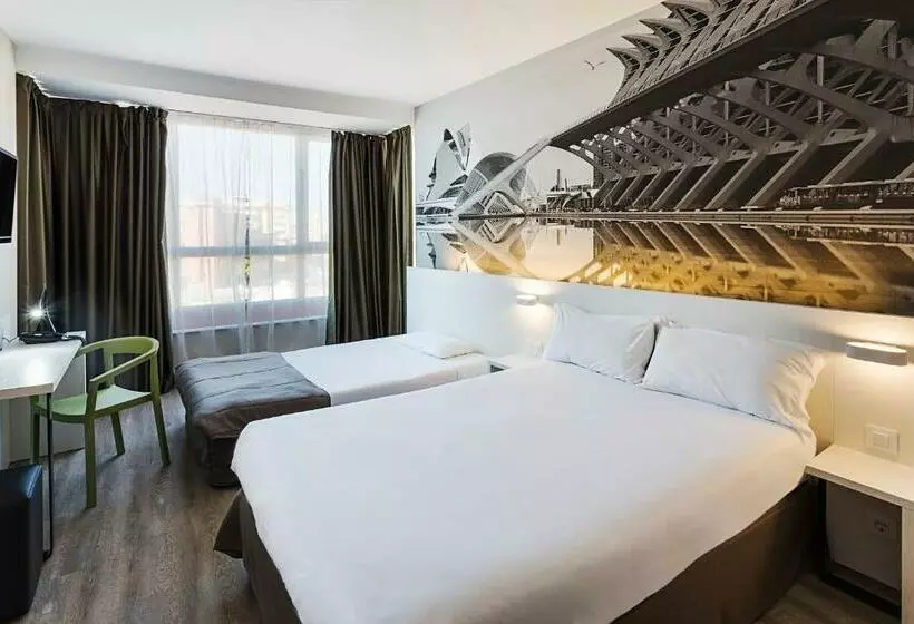 Fotos del hotel B&b Hotel Valencia Ciudad De Las Ciencias:  9