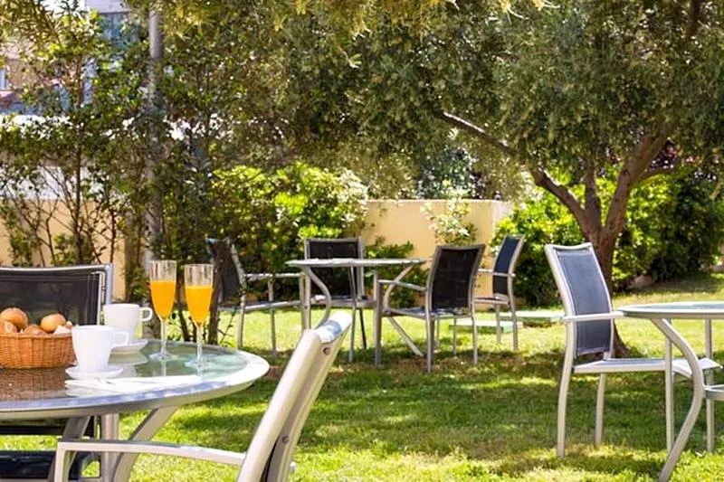 Fotos del hotel B&b Hotel Valencia Ciudad De Las Ciencias:  6