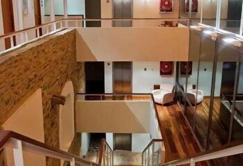 Fotos del hotel Hospedería Puente De Alconétar:  4
