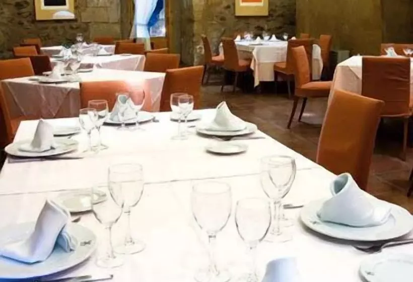 Fotos del hotel Hospedería Puente De Alconétar:  7