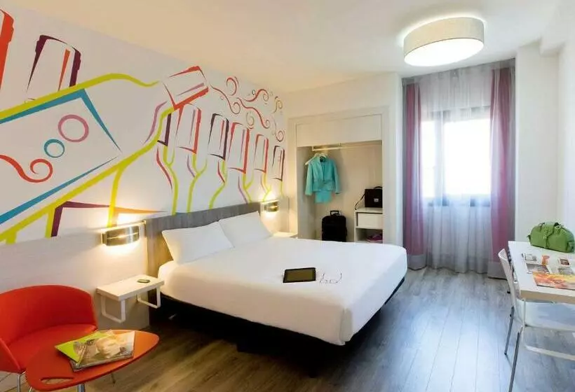Fotos del hotel Ibis Styles Madrid Prado:  4