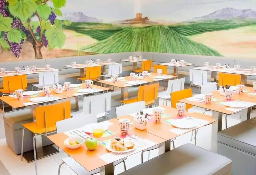 Fotos del hotel Ibis Styles Madrid Prado:  3