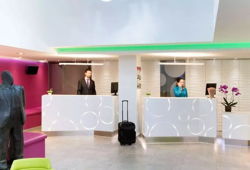 Fotos del hotel Ibis Styles Madrid Prado:  77