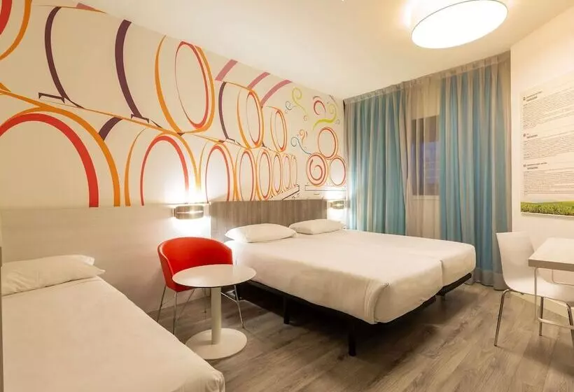Ibis Styles Madrid Prado