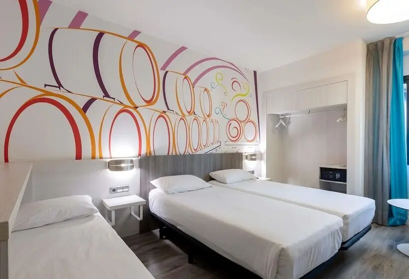Fotos del hotel Ibis Styles Madrid Prado:  35