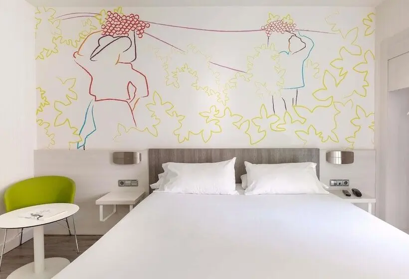 Fotos del hotel Ibis Styles Madrid Prado:  38
