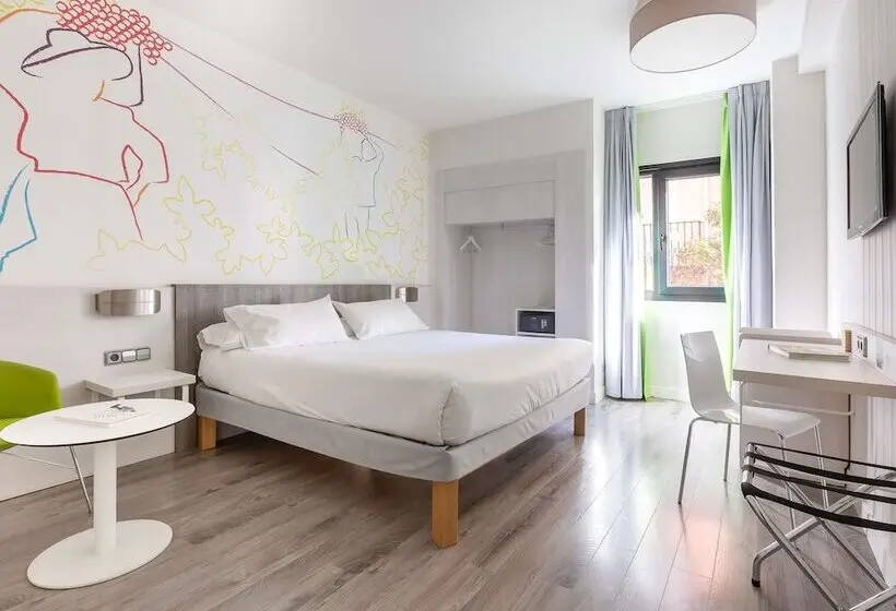 Fotos del hotel Ibis Styles Madrid Prado:  99