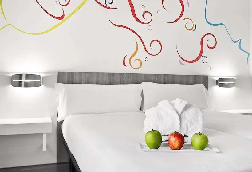 Fotos del hotel Ibis Styles Madrid Prado:  49
