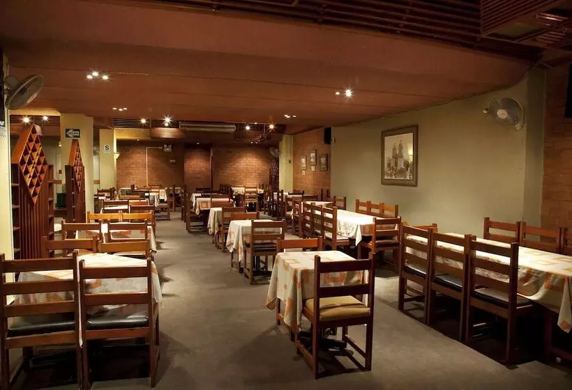 Fotos del hotel Kamana:  6