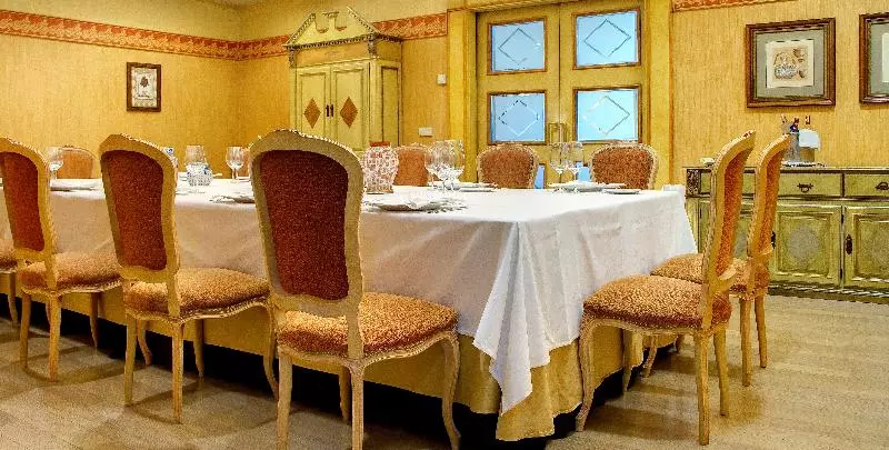 Fotos del hotel Oca Puerta Del Camino:  15