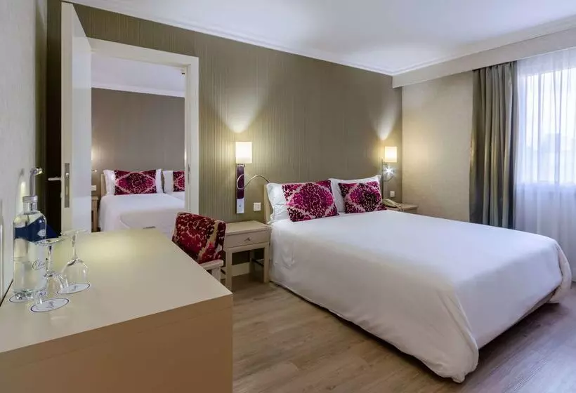 Fotos del hotel Olissippo Marques De Sa:  11