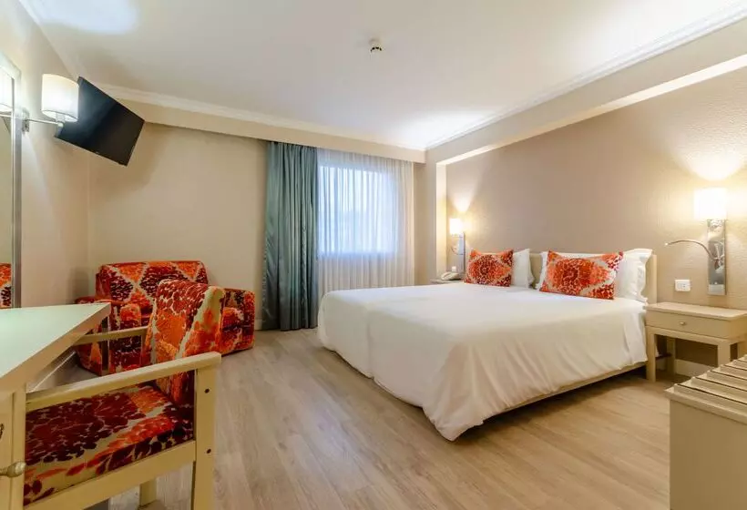 Fotos del hotel Olissippo Marques De Sa:  17