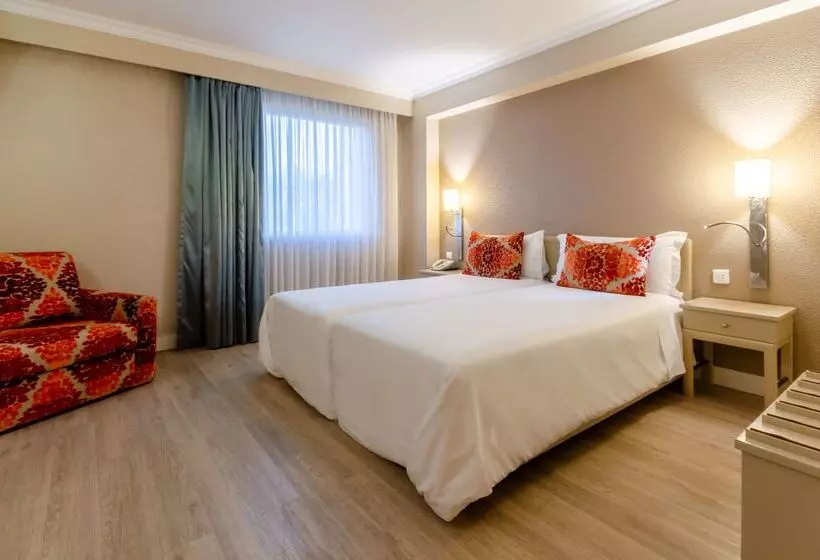 Fotos del hotel Olissippo Marques De Sa:  16