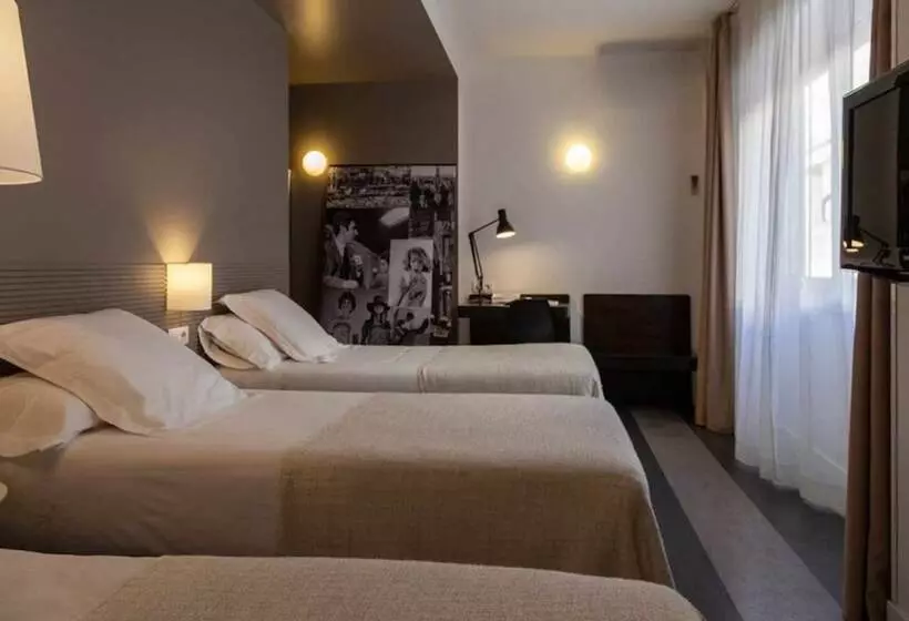 Fotos del hotel Sixties Ramblas:  7