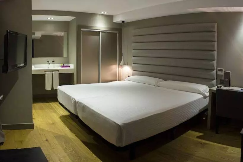 Fotos del hotel Zenit Vigo:  7