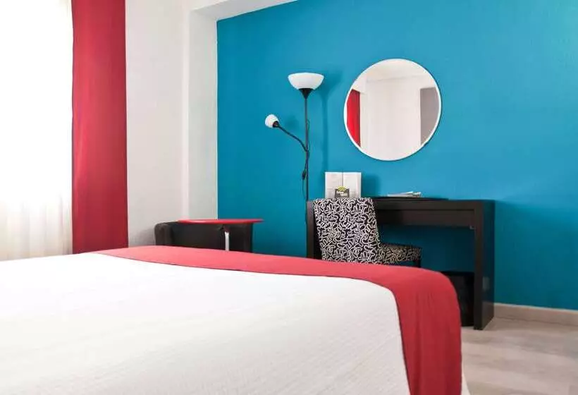 Fotos del hotel Sercotel Carlos Iii:  2