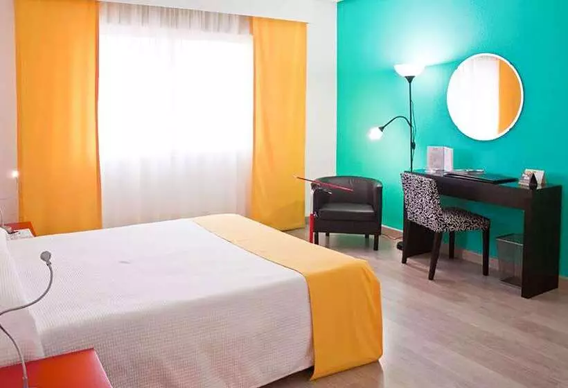 Fotos del hotel Sercotel Carlos Iii:  8