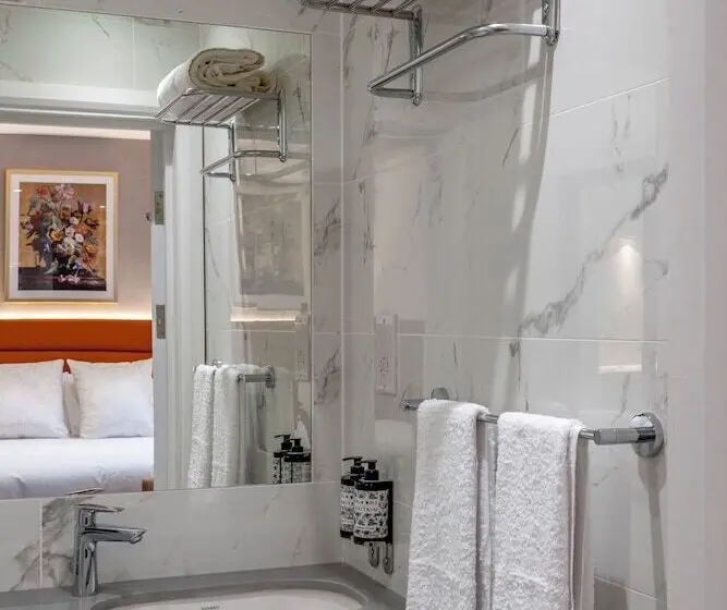 Fotos del hotel The Castleton:  2