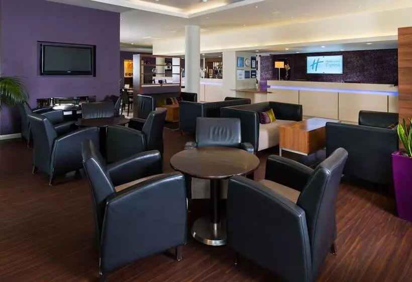 Fotos del hotel Holiday Inn Express London  Greenwich:  24