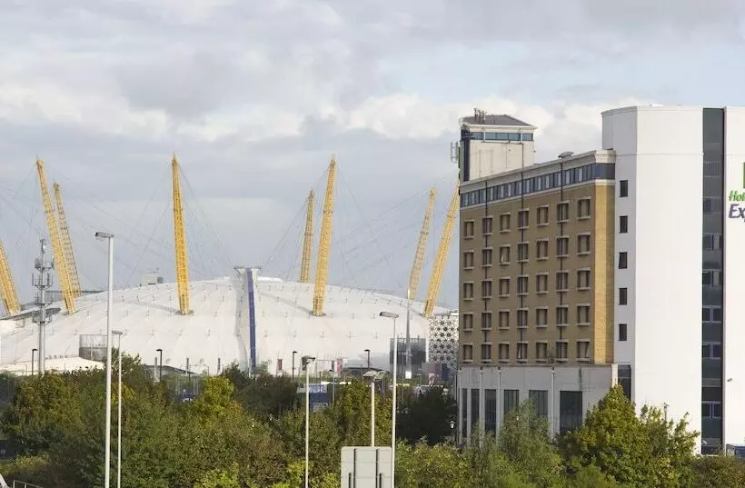 Fotos del hotel Holiday Inn Express London  Greenwich:  8