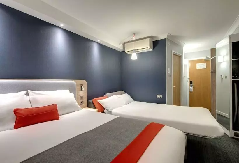 Holiday Inn Express London  Greenwich
