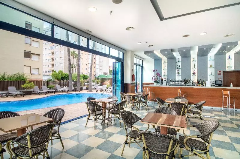 Fotos del hotel Cibeles Playa:  6