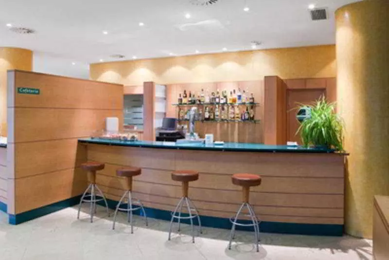 Fotos del hotel City Express Santander Parayas:  5