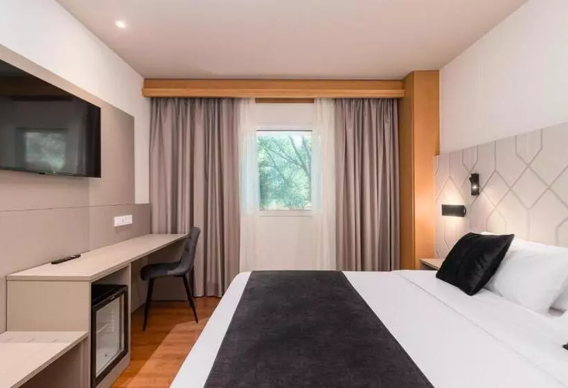 Fotos del hotel City Express Santander Parayas:  24