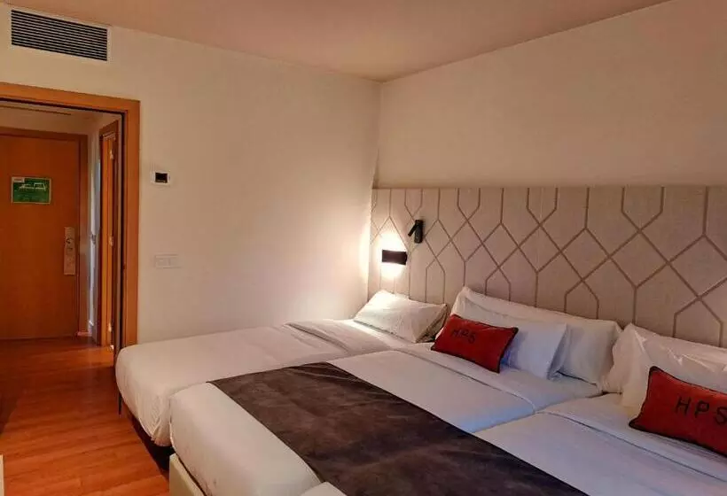 Fotos del hotel City Express Santander Parayas:  19