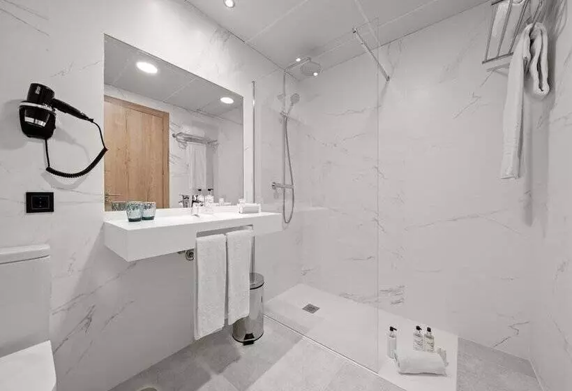 Fotos del hotel Tryp Gijón Rey Pelayo:  11