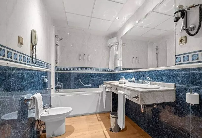 Fotos del hotel Tryp Gijón Rey Pelayo:  12