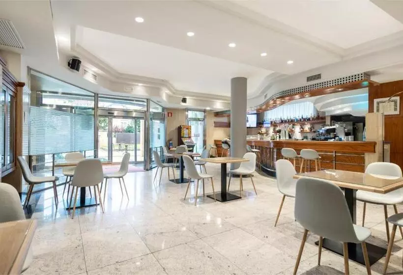 Fotos del hotel Urban Loiu  By Eurotels:  18