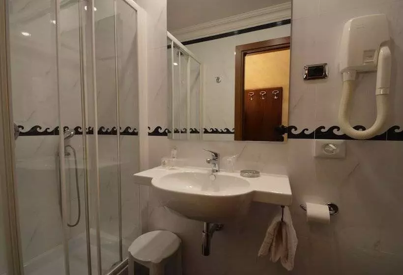 Fotos del hotel Montecarlo:  17