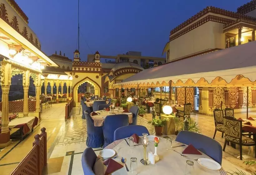 Fotos del hotel Umaid Bhawan  Heritage Style:  11