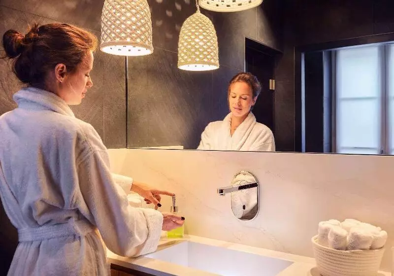 Fotos del hotel Mercure Paris Opera Garnier Hôtel & Spa:  18