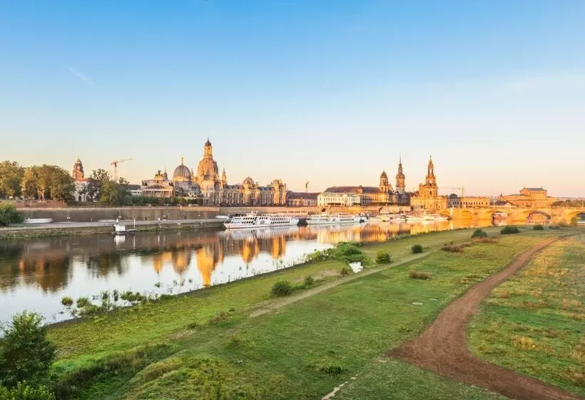 Fotos del hotel Park Inn By Radisson Dresden:  8