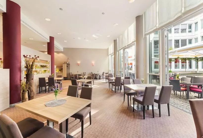 Fotos del hotel Park Inn By Radisson Dresden:  2