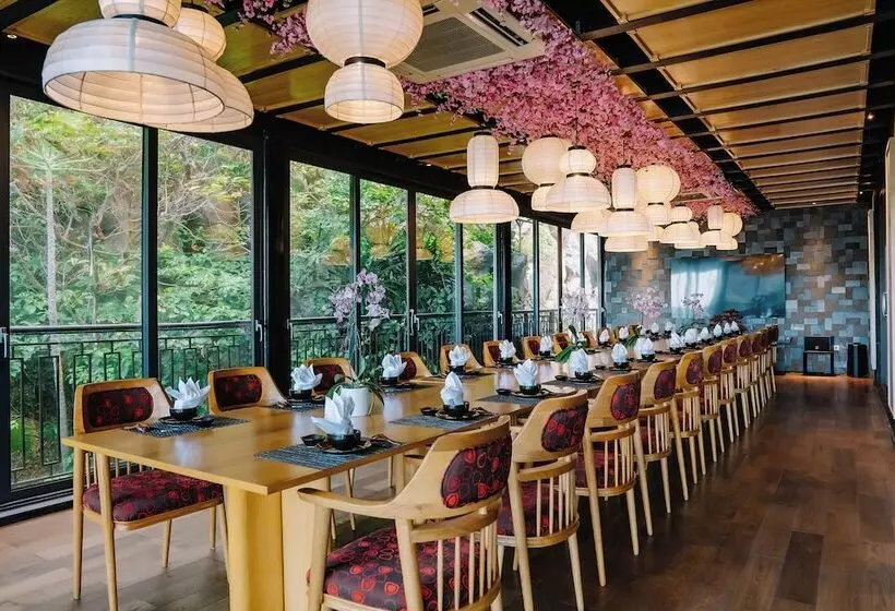 Fotos del hotel Hôtel Perle D Orient Cat Ba  Mgallery:  13