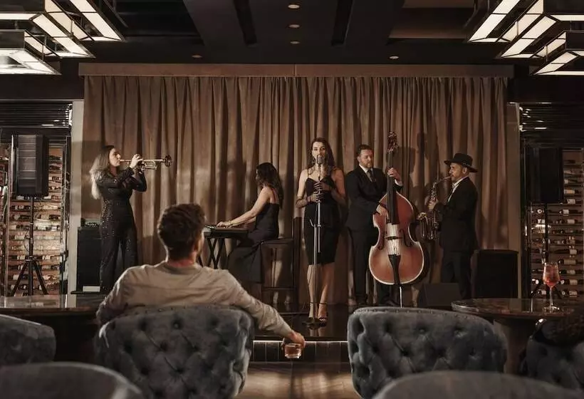 Fotos del hotel Jumeirah Emirates Towers:  22